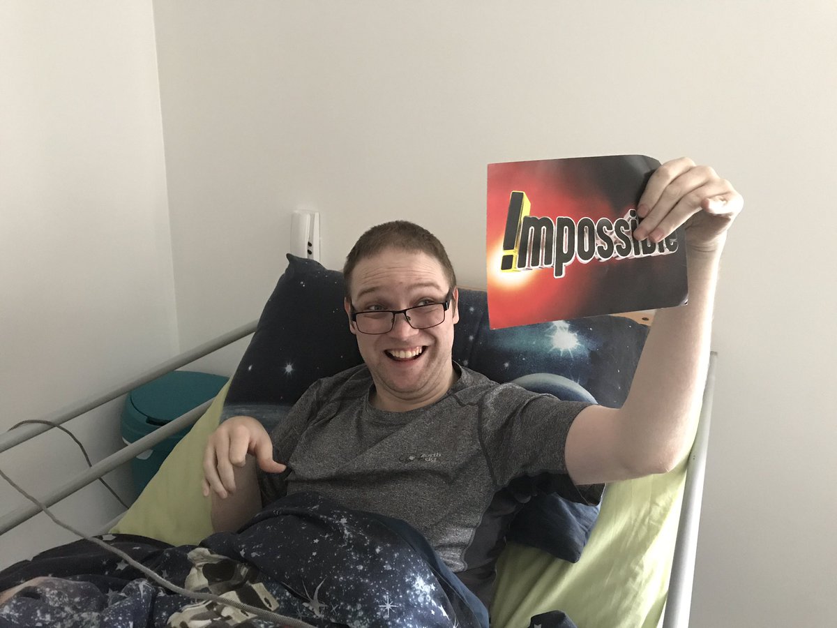 gordygeorge88's tweet photo. This is what kept me up at 1 this morning
The new #ImpossibleBBC app which these fine game show app company @BarnstormGames have just launched
I got a question card signed BY ACTUAL RICK EDWARDS earlier this year https://t.co/YXBpVEr49H