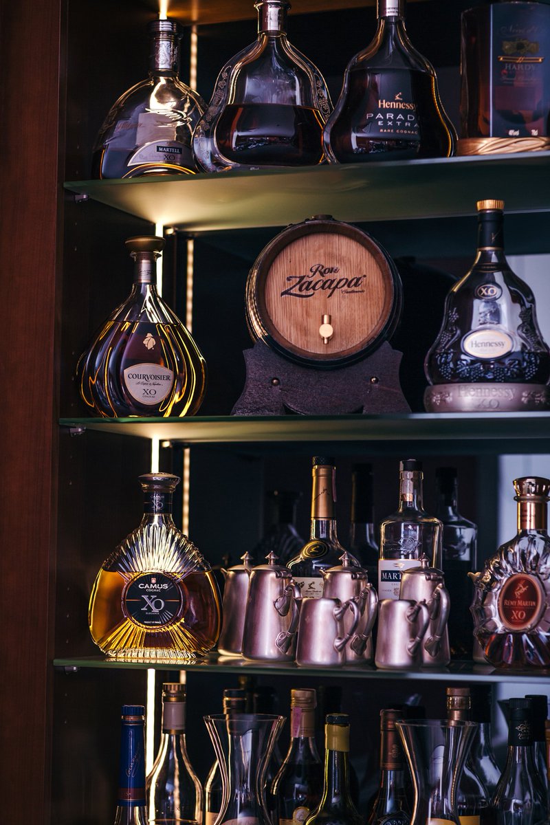 Hej boys, which one would you sip now?