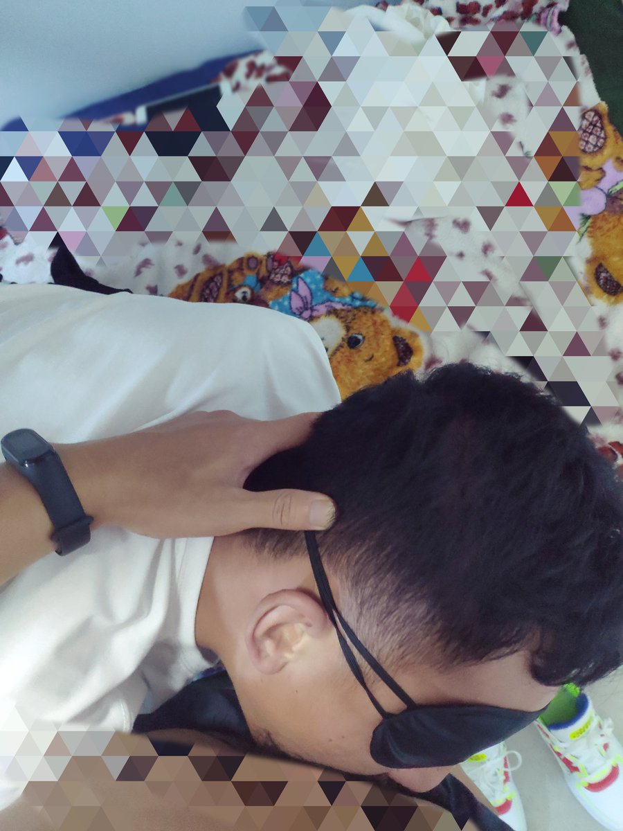 LGASSSS's tweet photo. 学长你好 https://t.co/T63Wog49Ej