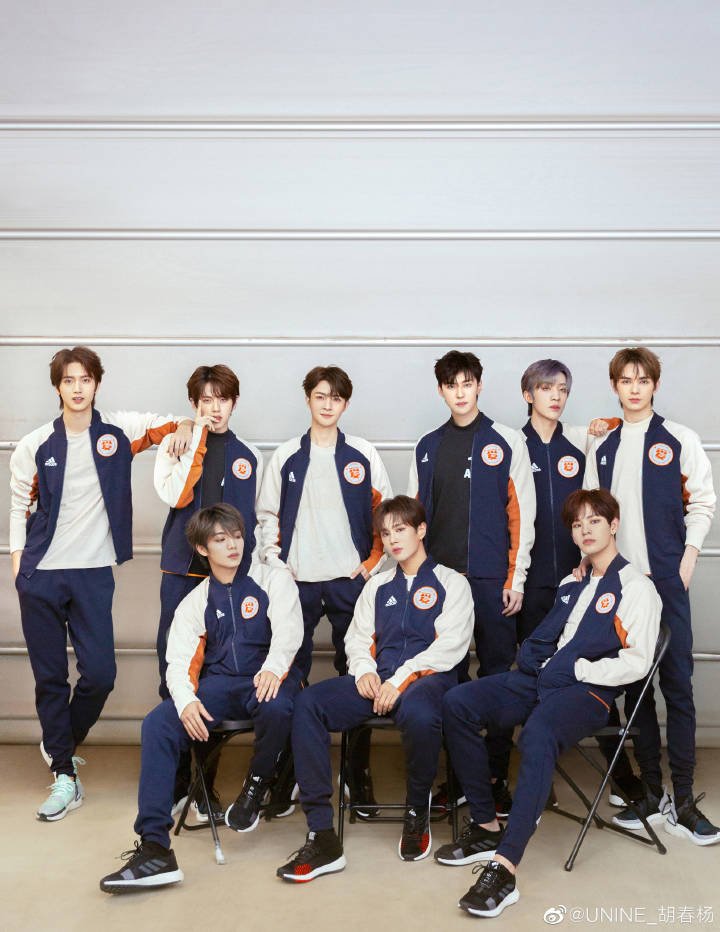 UNINE_Yangyang's tweet photo. 成团前：男团是大象，因为很有力量。
成团后：男团是蚂蚁，因为很团结。
爱这群像蚂蚁般团结，
像大象般有力量的人👬
#以我们之名 @adidasRunning  VRCT系列全球首发，
点赞微博有彩蛋哦🎁 https://t.co/0dqmLlXB4z