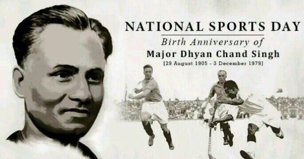 anilbstfbd's tweet image. #RT @yogrishiramdev: RT @yogrishiramdev: जिसने #हिटलर की सेनामें ऊंचेपद,
दौलत की पेशकश को ठोकर मारकर कहा
"कि मैंने भारत का नमक खाया है,मैं भारत के लिएही खेलूंगा"
महान देशभक्त,भारत गौरव,
1928,1932,1936 में
में नंगे पैर खेलकर भारत को
ओलंपिक जिताने वाले,
#ह…