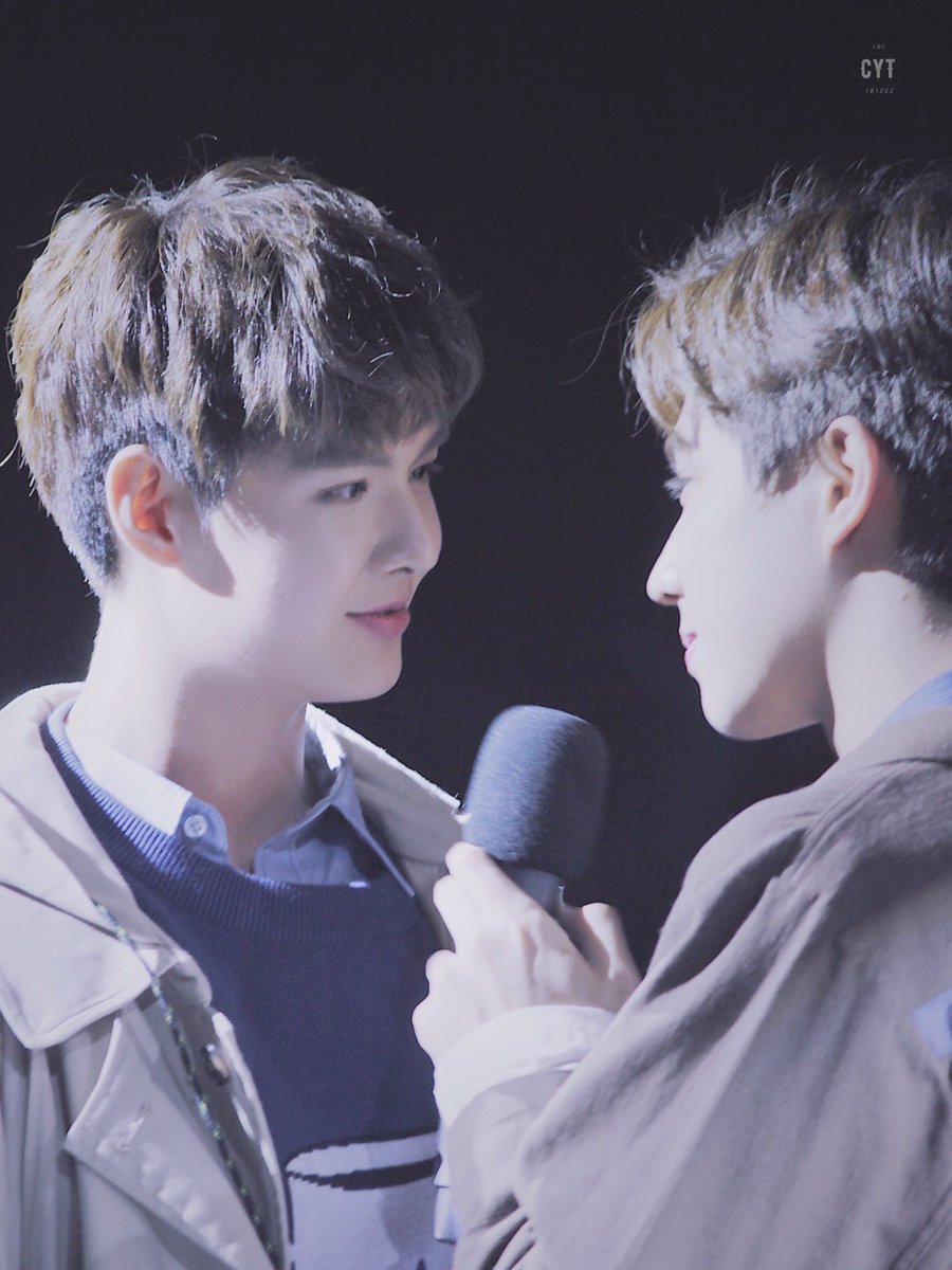 NguynDi65740946's tweet photo. @TutorHeart1 @WeLoveYThai #WeloveYThai
#Tutorheart
#PerthSaintSation
PerthSaint 🖤❤️❤️🖤 https://t.co/mcEQqOidua