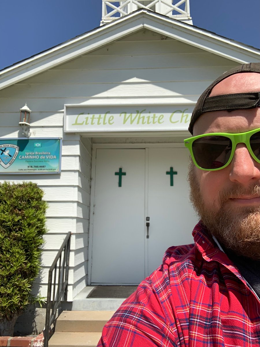 otherland71's tweet image. Fun Fact: In #BackToTheFuturePart2 there's a prop framed photo of Marty and Jennifer getting married at "Chapel O' Love." That picture was taken at a little church around the corner from @Hasbro Studios in Burbank. And it hasn't changed much (they trimmed the bush a little).