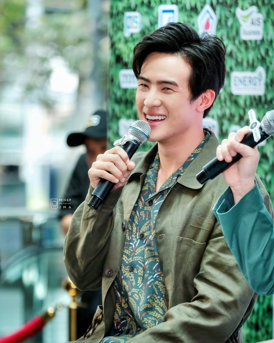 misspforjma's tweet photo. 190827 Press Conference - Give Green CBD: Synergy Power 2019

คือน้อนน่ารักไปหมด​ เลือกลงไม่ถูก งั้นก็จัดเซ็ตใหญ่​กันไปเลยค่ะ​ 😋 (2/2)

#jamesma
#เจมส์มาร์
#GiveGreenCBD
#EmpireTowerWeRun
#RunOneCup https://t.co/iP5EkxZKJU