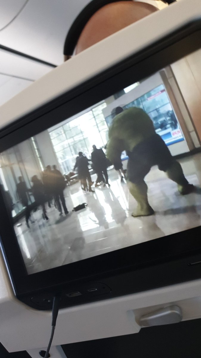 Wifi in the sky, awesome crew and #AvengersEndgame #MarvelStudios on the screen. <a href="/FlyAirNZ/">Air New Zealand</a> you guys are amazing! I feel at home.