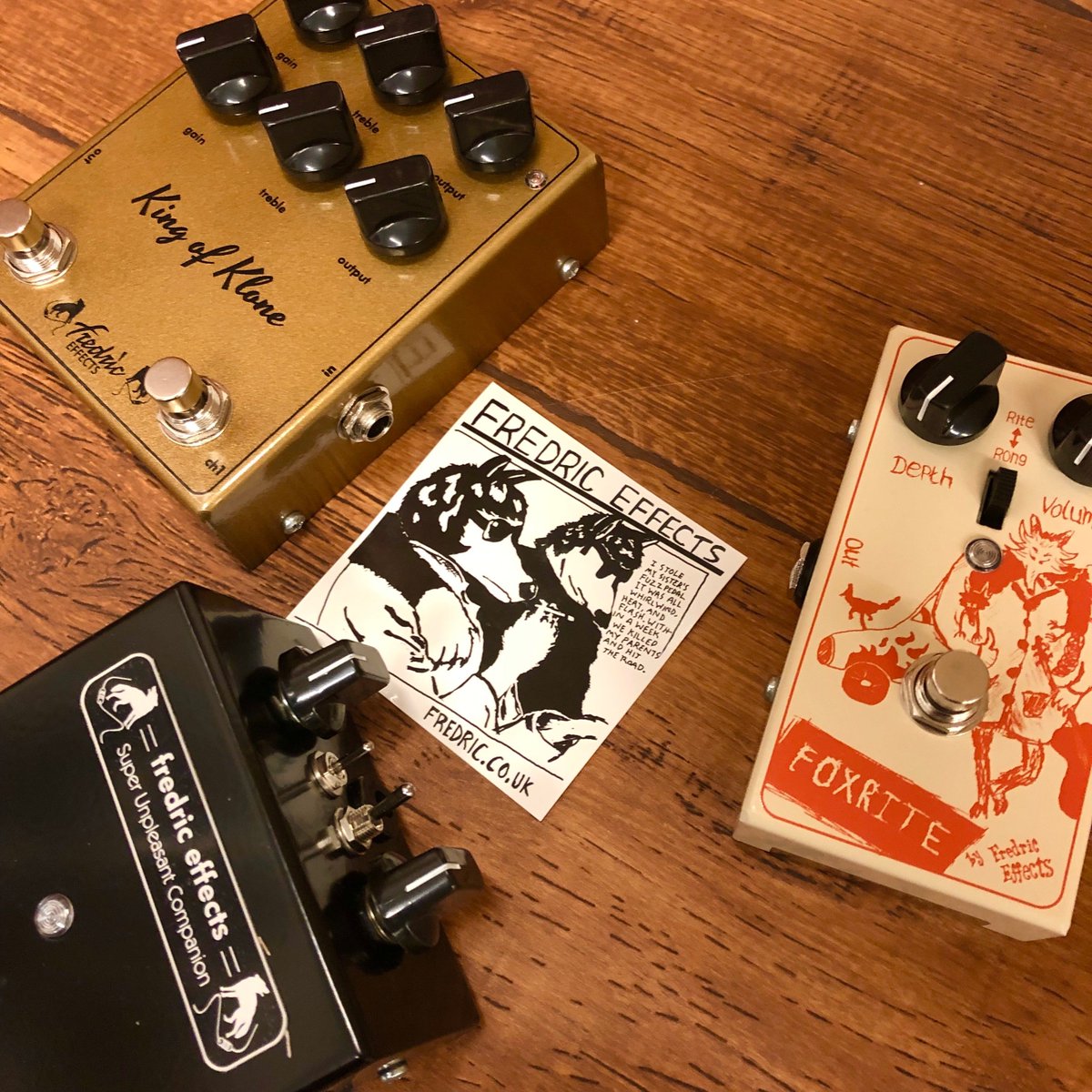 【入荷速報】イギリスのエフェクターブランド「Fredric Effects」より商品が入荷致しました！！

#LEP入荷

Foxrite MkII
King of Klone
Super Unpleasant Companion

詳しくはコチラ➡lep-international.jp/home/category/…