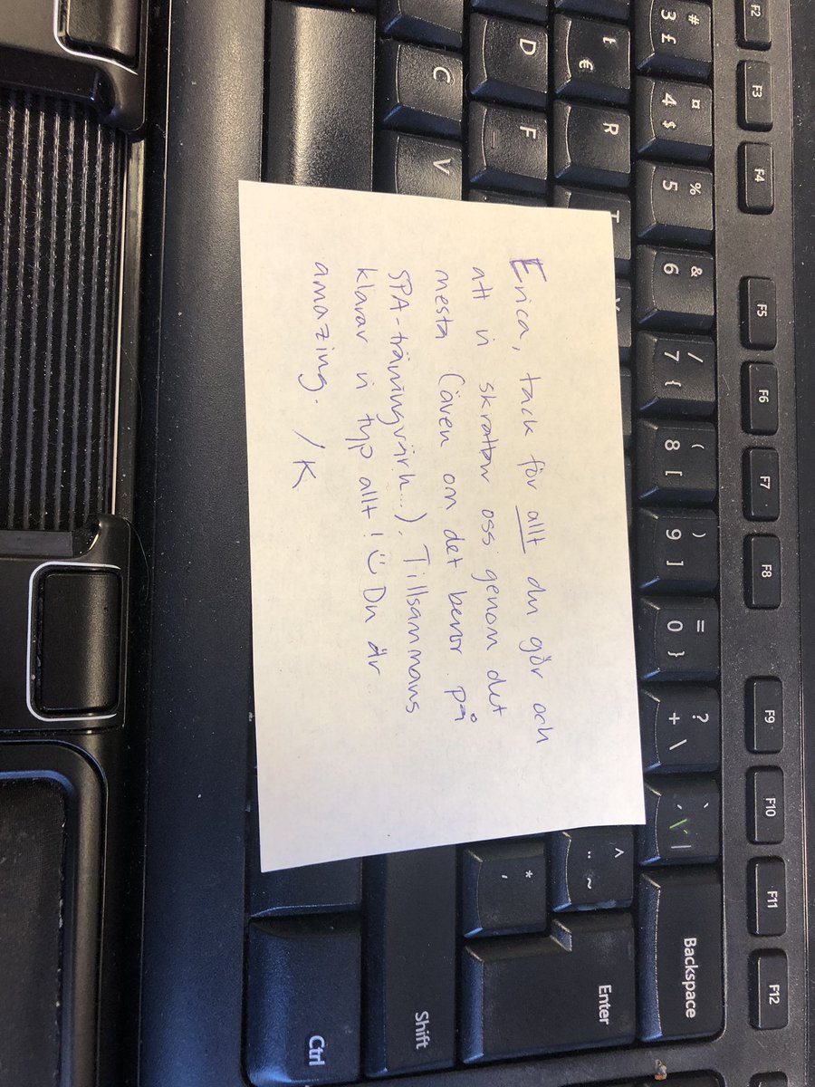 EricaLindh's tweet photo. När projektägaren för hela höstens arbete, lämnar meddelanden innan hon går hem ❤️ https://t.co/1N6iKqBT61