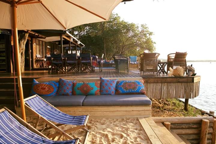 GlitzTravel's tweet photo. Santa Maria
Noxhani Beach lodge https://t.co/oioaO7h5Nh