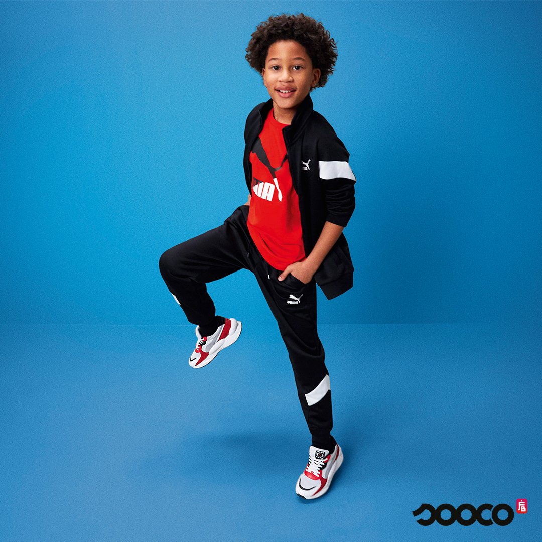 Dance like nobody is watching! 🕺
Begin het nieuwe schooljaar goed en scoor een paar toffe Puma sneakers voor jouw kid in onze Footbar Store of online: ow.ly/SWGm30po2WN