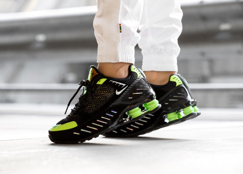 nike black shox enigma sneakers