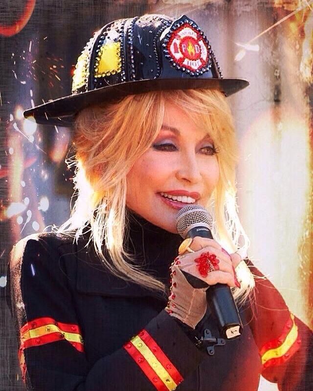 DollyParton4EVR's tweet image. 