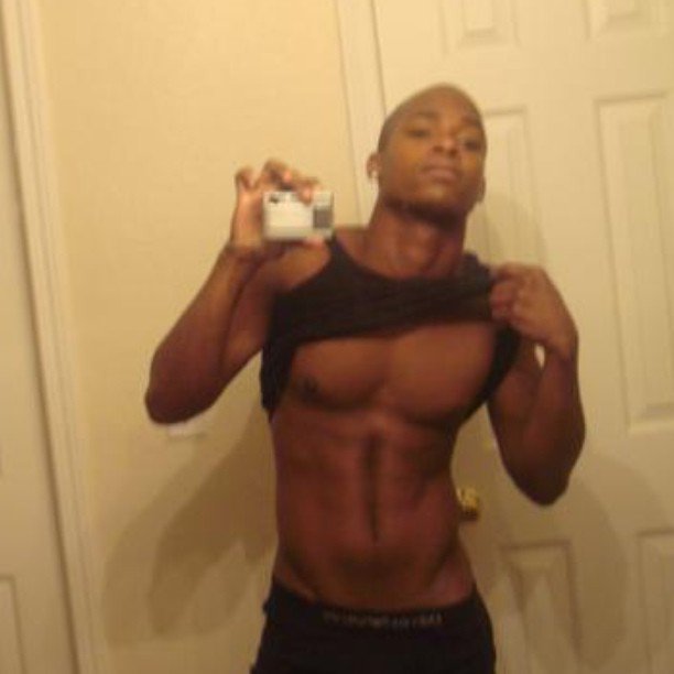 black_emperorr's tweet photo. Faggs I'm back to drain your wallets!

#lpha #musclegod #muscledom #cashgod #cashmaster #cashdom #findom #financialDomination #paypig #cashpig #musclemaster #findomaddict #findomslave #FindomForever https://t.co/ZtIwkUvPlK