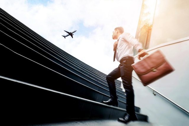 teresadbeach's tweet photo. Employees are concerned #AI and #Automation will take their #jobs. See what leading companies do to ensure their workforce is secure and prepared for the #FutureOfWork. @Mercer https://t.co/u0EMJW845w https://t.co/ZeCR9yTKbk