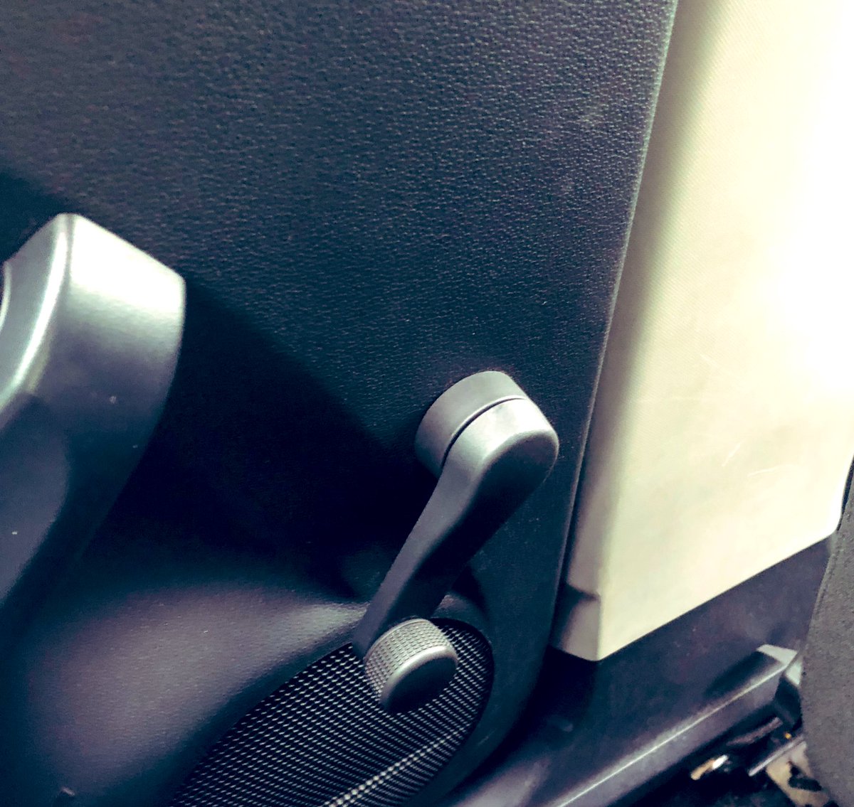 <a href="/fgiles/">Fiona Giles</a>  and I enjoyed the retro #Uber experience in #Amsterdam with a DIY wind down car window 😂 takes me back 😂😂#throwback