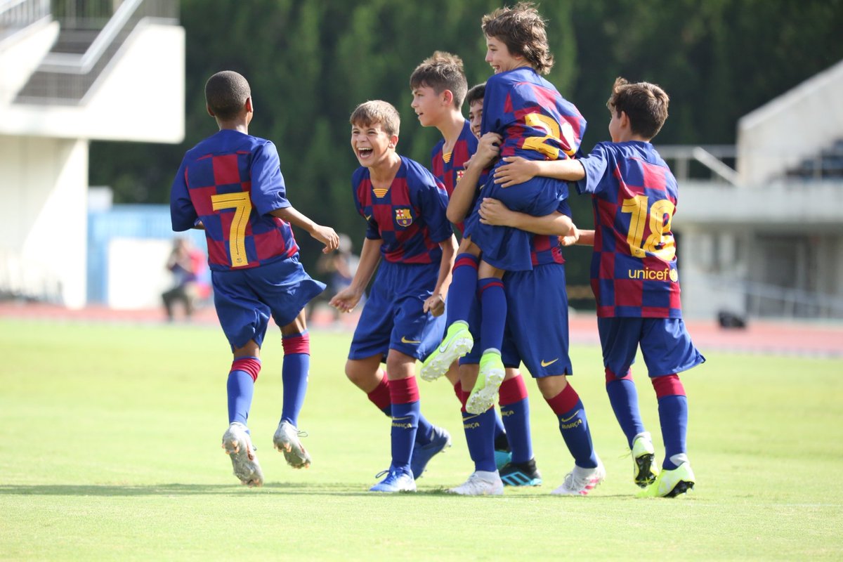 ジュニアサッカーワールドチャレンジ ٹوئٹر پر グループ H Fcバルセロナ 2 0 ベガルタ仙台ジュニア Fc Barcelona 2 0 Vegalta Sendai Junior Jswc19 ジュニアサッカーワールドチャレンジ ٹوئٹر پر グループ H Fcバルセロナ 2 0 ベガルタ仙台ジュニア Fc Barcelona 2 0 Vegalta Sendai Junior Jswc19