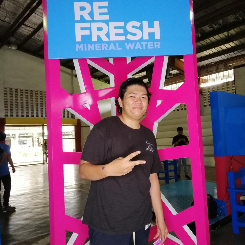 xtian_mrc's tweet photo. #RefreshReturnRecycle #ReFreshWater https://t.co/QSNorywuOz