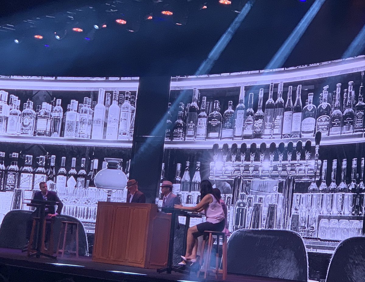 bhawnamittal07's tweet image. Are you pitching #RPA as a hard ROI or #makeworkhuman? This is what we are debating about right now over drinks. How about you? #AAImagine #Automation3E