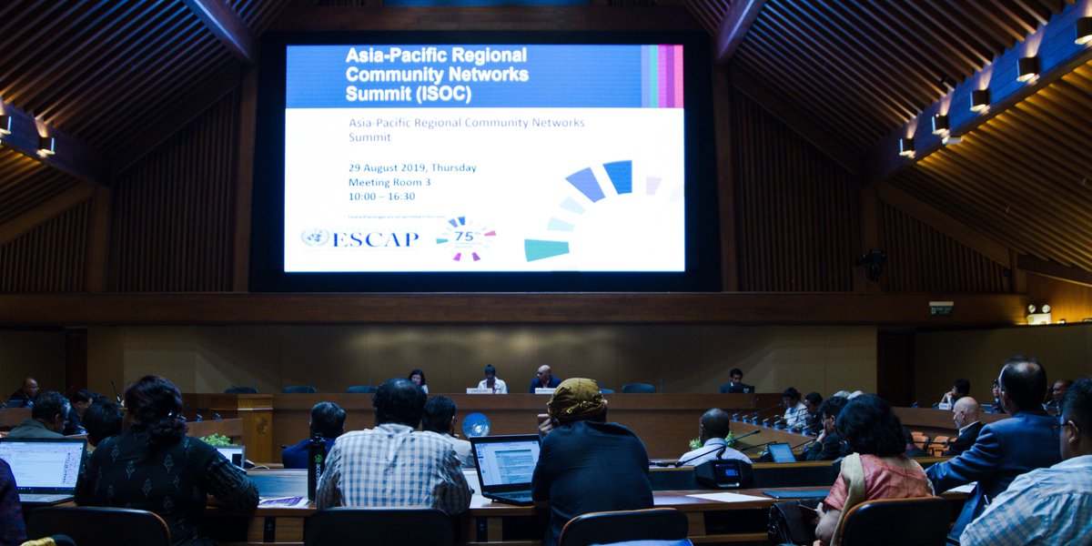 UNESCAP's tweet photo. How can community networks help bridge the #DigitalDivide in #AsiaPacific? #DRWeek2019 delegates discuss how the #Internet technology, policy & regulatory support can further advance #SDG progress & broadband access for all. https://t.co/lgvy3flDTn