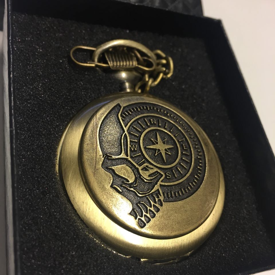 BandaiNamcoNO's tweet photo. With only 1 day left until the release of @SuperMGames @TheDarkPictures #ManofMedan we'd like to give you the chance to win a themed, exclusive stopwatch!

All you have to do is:
1. Follow our Twitter
2. Like &amp; RT
3. Tell us a spooky story with 280 characters or less! https://t.co/y40QU0liHH