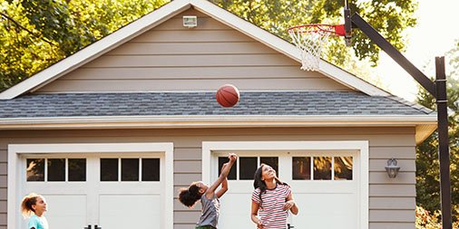 Is there a connection between housing discrimination &amp; health? A recent study by @rmehdipa &amp; coauthors shines a light on the relationship: urbn.is/2Zza7yu
