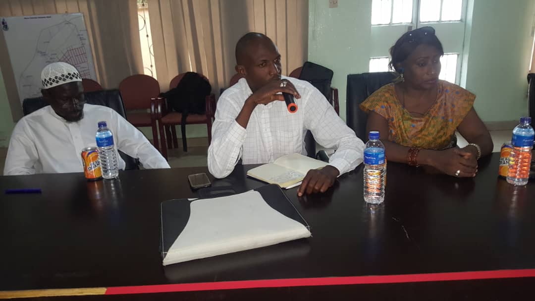 GYCCGambia's tweet photo. In progress @mayorKMC Chamber, in @PublicKmc @GYCCGambia with support from @yepgambia currently in a very progressive dialogue with a good number councillors of KMC, the level of commitment here is overwhelming, maybe is because the youthfulness of reps.. #MarketSpaces https://t.co/7oaGaVYsPX
