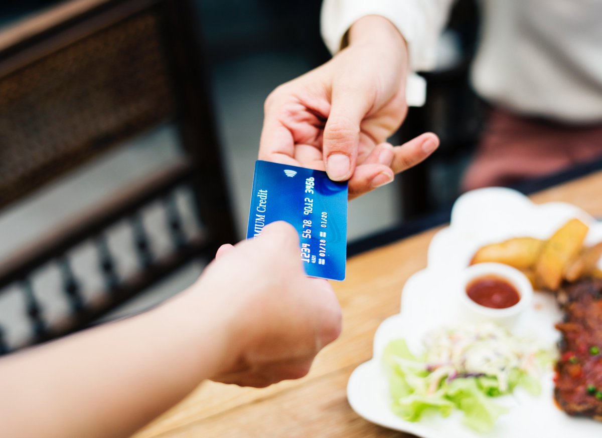 Microexpert's tweet photo. Square faces patent infringement over card reader technology
#patent #mobile #payments #cardreader
https://t.co/Tk666QKWzL

Photo by https://t.co/iajIulqyj2 from Pexels https://t.co/C1rMFNUl1Z