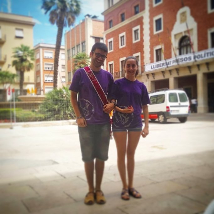 amicscastells's tweet photo. Bona festa major!! 🎊😊
#Cinta19 #tradicions #xalem #Tortosa #TerresEbre https://t.co/GrRiVmoN39