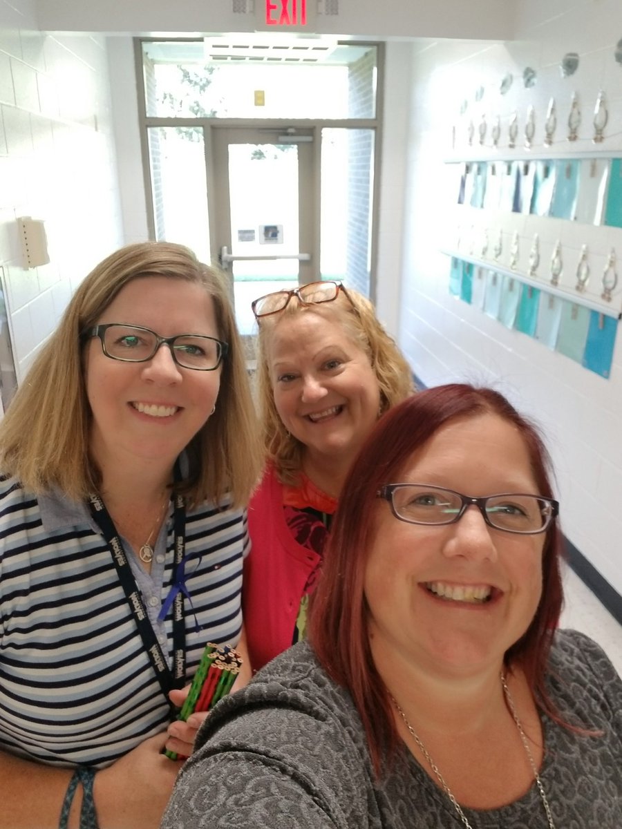 TeixeiraKatie's tweet photo. The second grade team @MerwinMustangs is ready to start our #MerwinExperience after our Unfirst day yesterday!!! We can't wait to meet and get to know all of our students! #WCCares #WCconnects #WCFirstday https://t.co/gVaKtg1Qkv