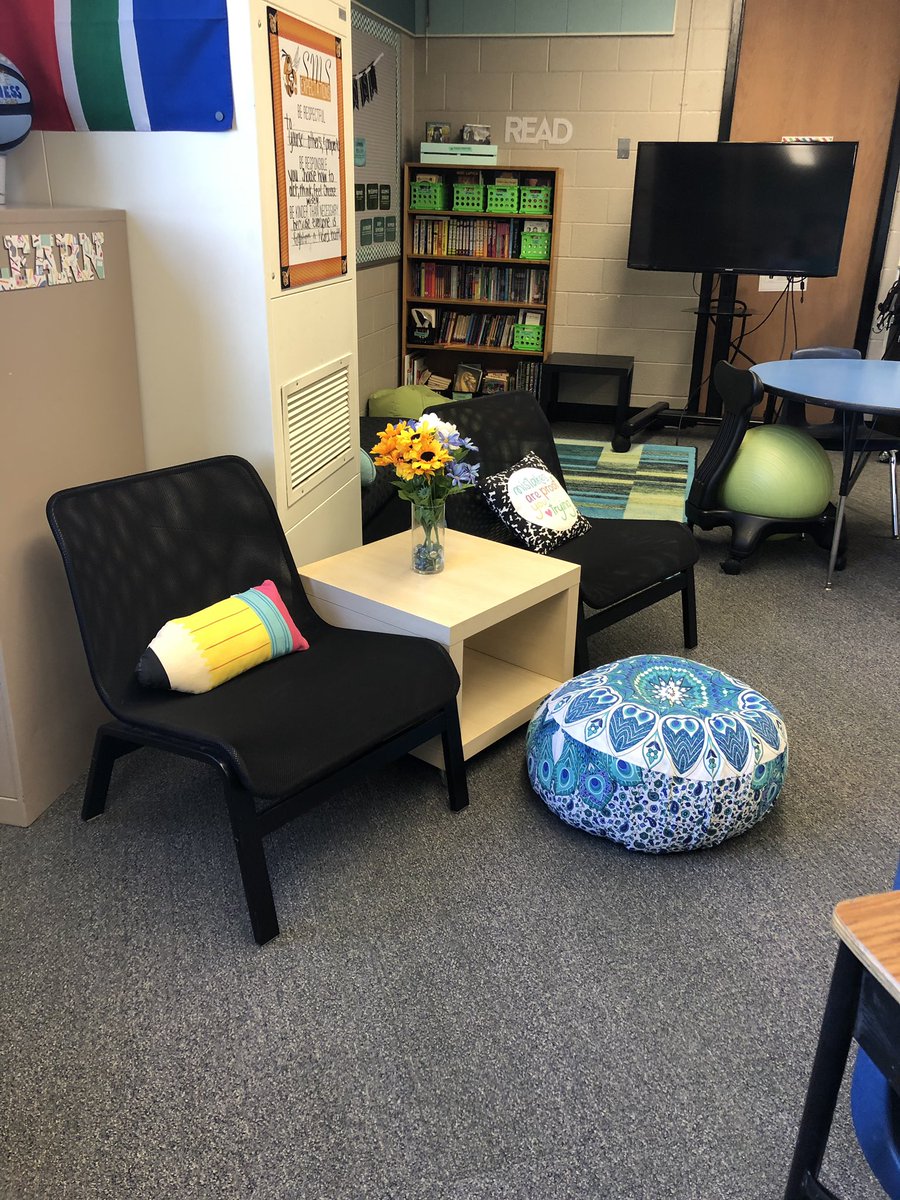 MrsSicheneder's tweet photo. Loving my #saslearningspace! The kids love “fluffy” my AstroTurf bench. It’s softer than you’d think and fun pet! https://t.co/JyVyy0VJbD