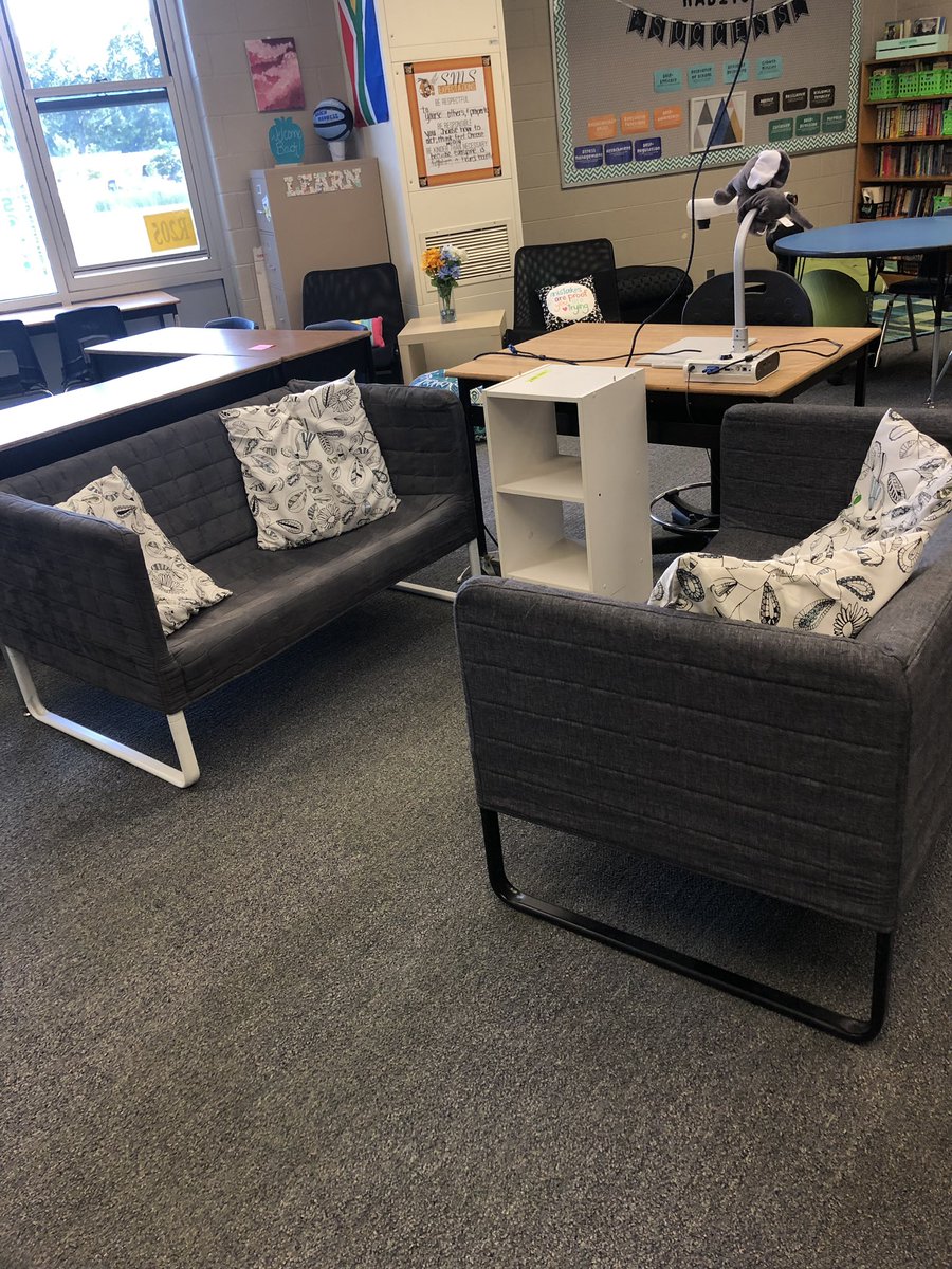 MrsSicheneder's tweet photo. Loving my #saslearningspace! The kids love “fluffy” my AstroTurf bench. It’s softer than you’d think and fun pet! https://t.co/JyVyy0VJbD