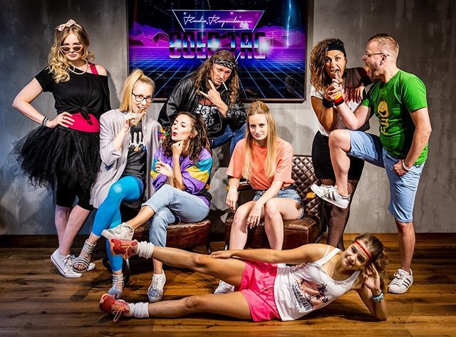 Heute ist 80er-Tag bei <a href="/radioregenbogen/">Radio Regenbogen</a> 🌈 Wir lieben dieses Jahrzehnt und feiern heute alle Hits aus dieser Zeit 💃🏼🕺🏼 Jetzt Radio einschalten und zurück in die 80er Jahre versetzen lassen 🎶
#80er #80s #80erjahre #radio #musik #radioregenbogen #meinli… ift.tt/2ZrqyBO