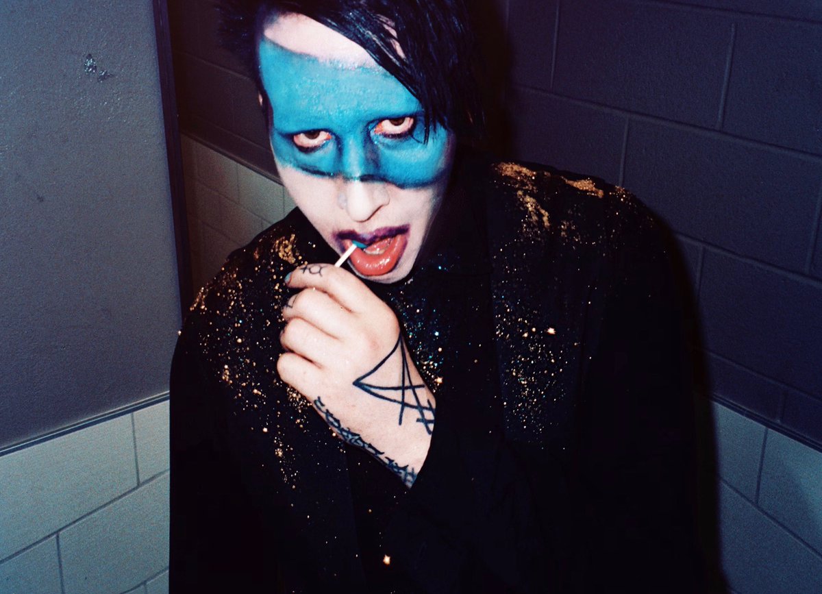 marilynmanson's tweet photo. I got the blues.  Deep South. https://t.co/4mOvx3QoBA