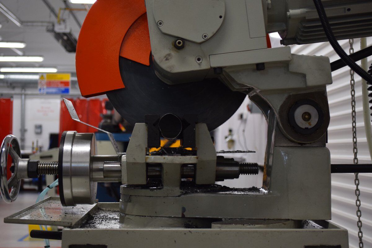 Baileigh_UK's tweet photo. View and read about our #Metalworking products here https://t.co/LTFtoDXE6K
Request our latest catalogue...https://t.co/pVm5kogzQP
#TubeBender #PipeBender #Bandsaws #Coldsaws #PillarDrills #SheetMetalFolders #Lathes #Grinders #Presses #Weldng #PlateRolls #MillingMachines #UKmfg https://t.co/UGItXOQ4K4