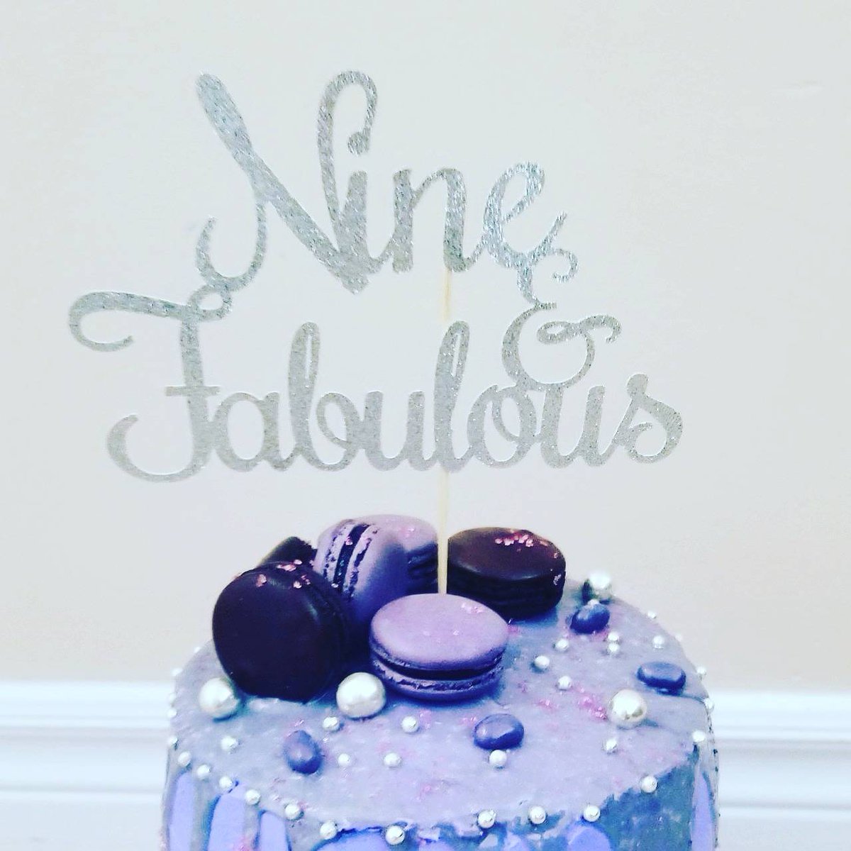 BeElegantEvents's tweet photo. I shared a cake topper for a #wedding that was close to my heart.💙 What about a topper for a #birthday. How fun is this? #nine&amp;fabulous ❇ With the help of @topperconfetti we made a girl smile on her special day 😍 #cheerstonewfriends 🥂 #caketopper #beelegantevents https://t.co/OcKj4xMV6b