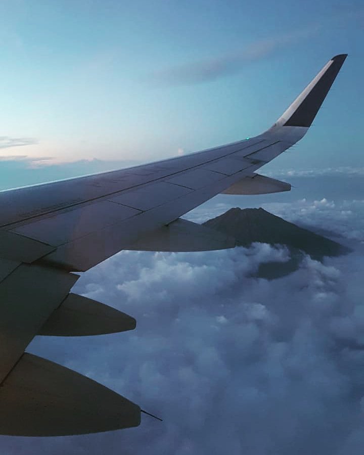 richardlnsasia's tweet photo. The sky has no limit, let's fly
#sky
#skygraphy
#skyphoto
#skyphotography
#thesky
#skyview
#skycaptures
#view
#viewphoto
#skyviewphotography
#onboard
#onboardphoto
#photo
#photography
#instaphotography
#plane
#aeroplane
#letsfly
#skyhasnolimit
#nolimit https://t.co/h4Ex0WEmpA