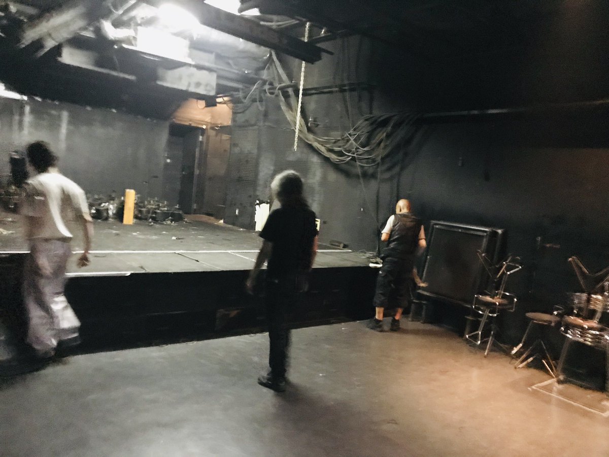 LIVE ZONE BadLands tweet media