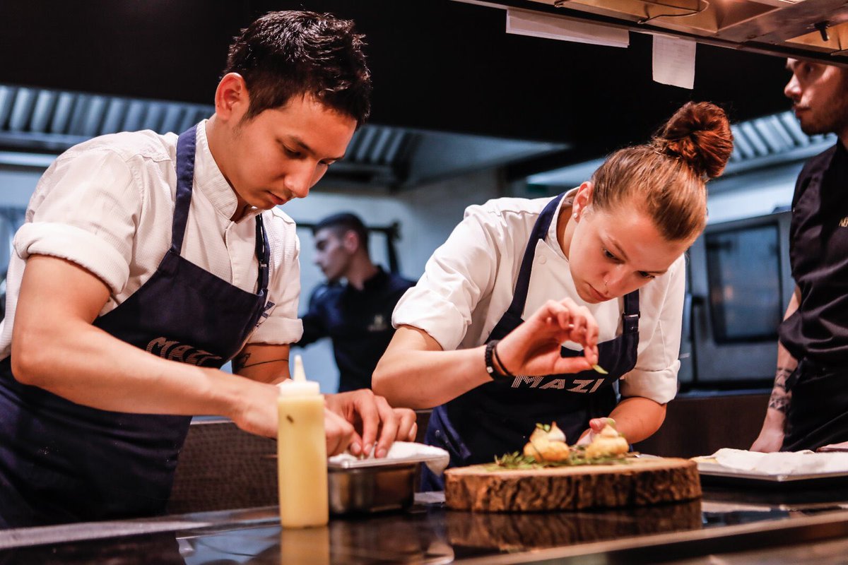 Alliance__UK's tweet photo. What an amazing 4 hands Event John &amp; Constantinou both had out in Mykonos earlier this week at Kensho Mykonos using our TE MANA LAMB as an ingredient in one of their dishes! @MaziNottingHill @KenshoMykonos 🔥👌🏻🐑 Photos are taken by John Moschovakis 
#TEMANALAMB https://t.co/uQ1ixCfZzt