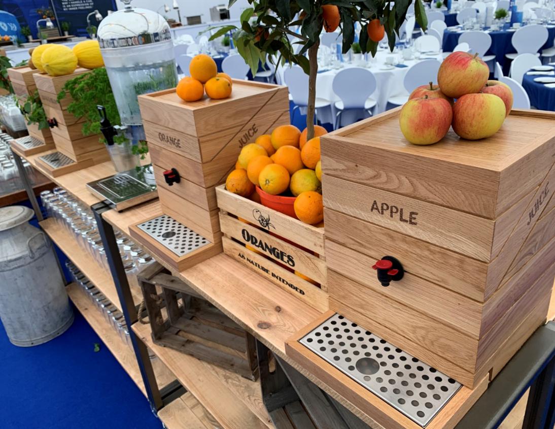 OrankaUK's tweet photo. How good does this look for the #Oranka set up at #Silverstone last month for #ThrowbackThursday #silverstonecircuit #juices #smoothies #juicecube #orangejuice #catering #hospitality #grandprix #britishgrandprix #britishgrandprix2019 https://t.co/XjQp5Yr0O0