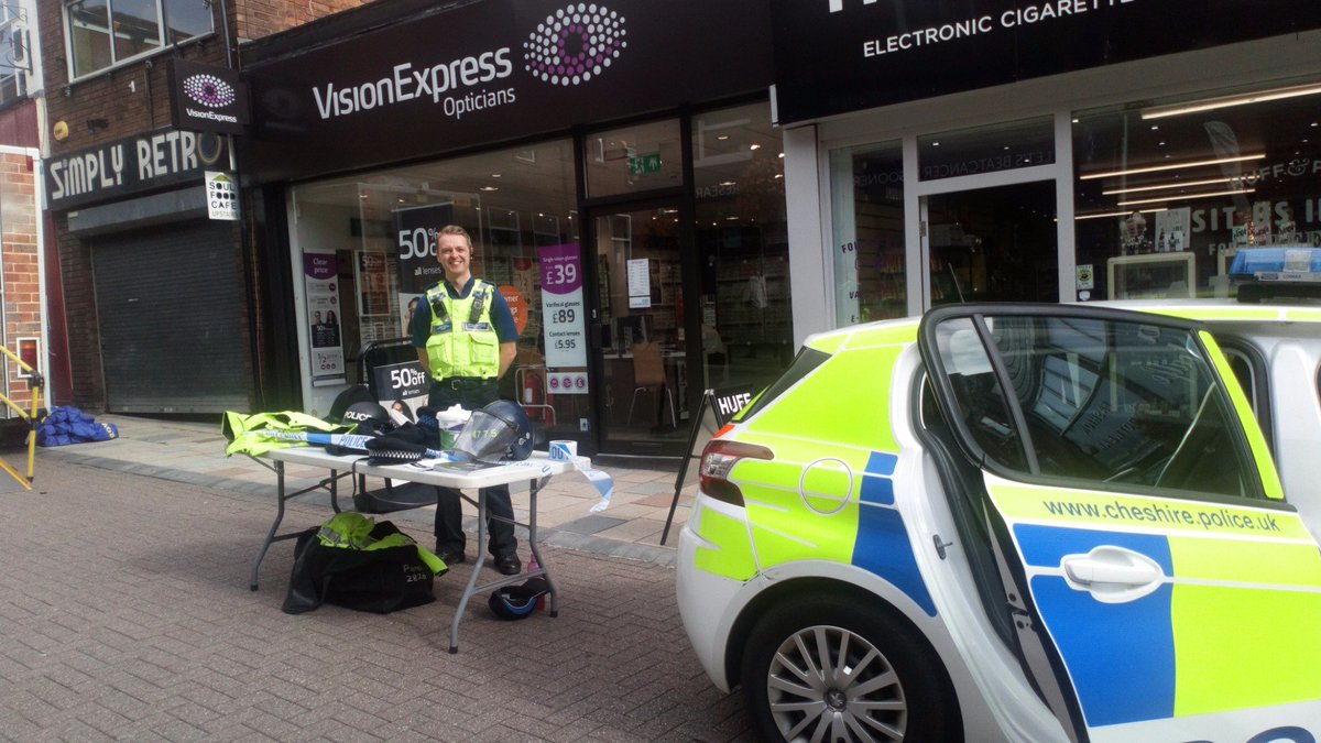 OddRodePol's tweet photo. Currently holding a stall in #Congleton town centre supporting the community impact day ran by @CheshireFire #PCSOSteele https://t.co/cxSSW614OL