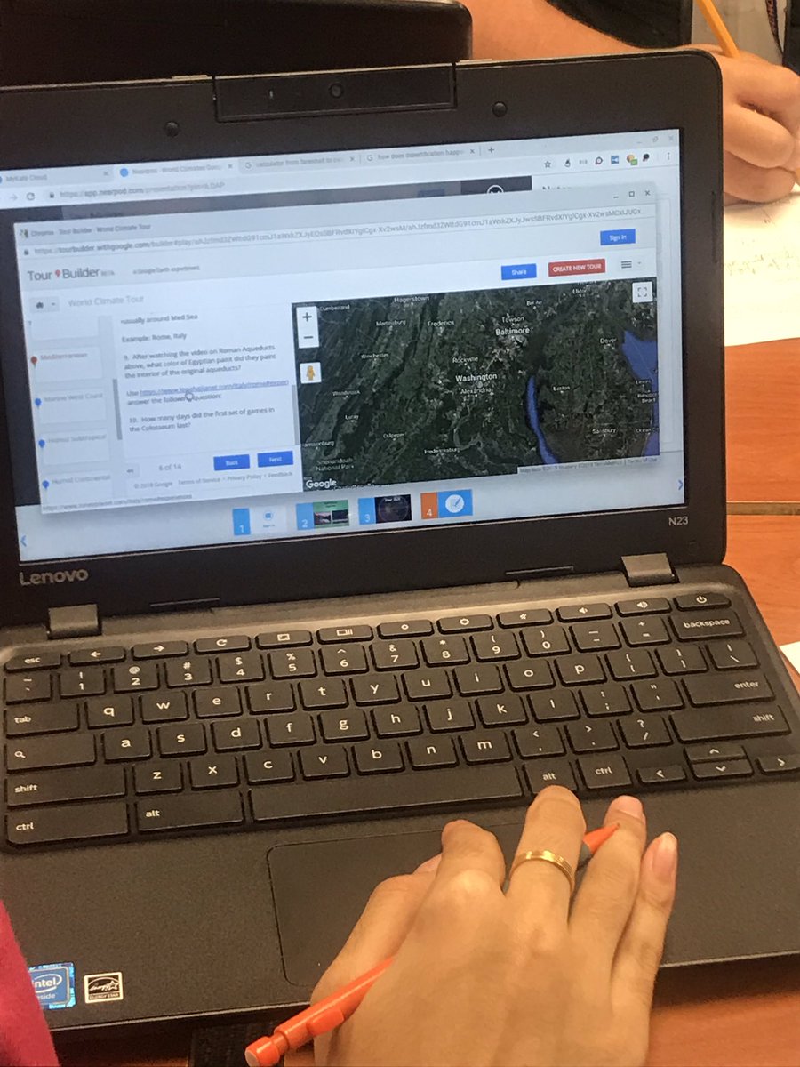 7LakesGeog's tweet photo. Academic WG touring different climate regions with @googleearth @SLHS_SS @KISDSocStudies #worldgeo #geotech https://t.co/z4Iy34GSfF