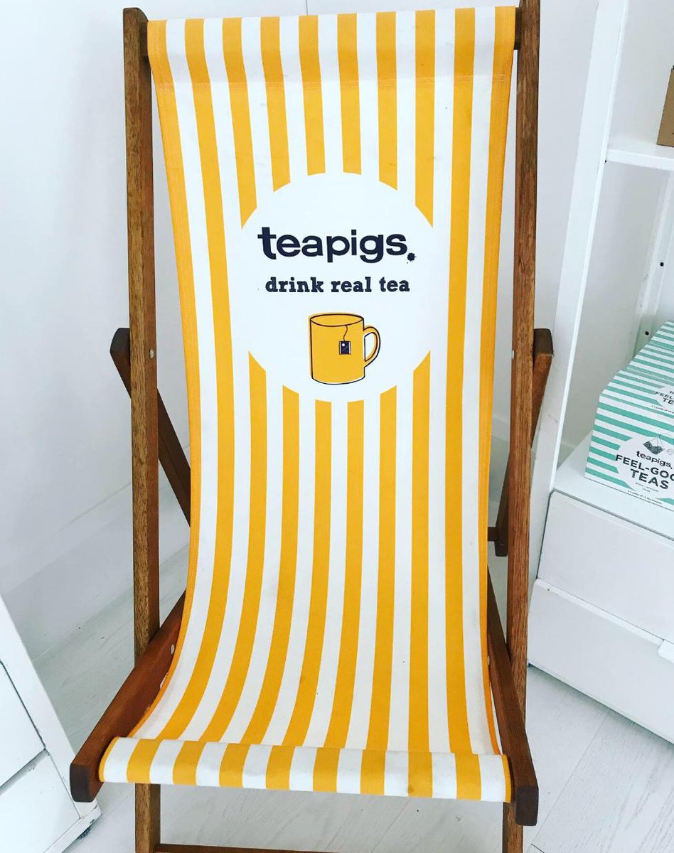 waveboxesuk's tweet photo. We had such a lovely day at one of our fantastic suppliers @teapigs at their tea school! We learnt so much about the benefits of different tea combinations and got to sample future flavours for upcoming boxes. Thank you again #wavesubscriptionboxes #mentalhealthsubscriptionbox https://t.co/BHIpwNMzCi