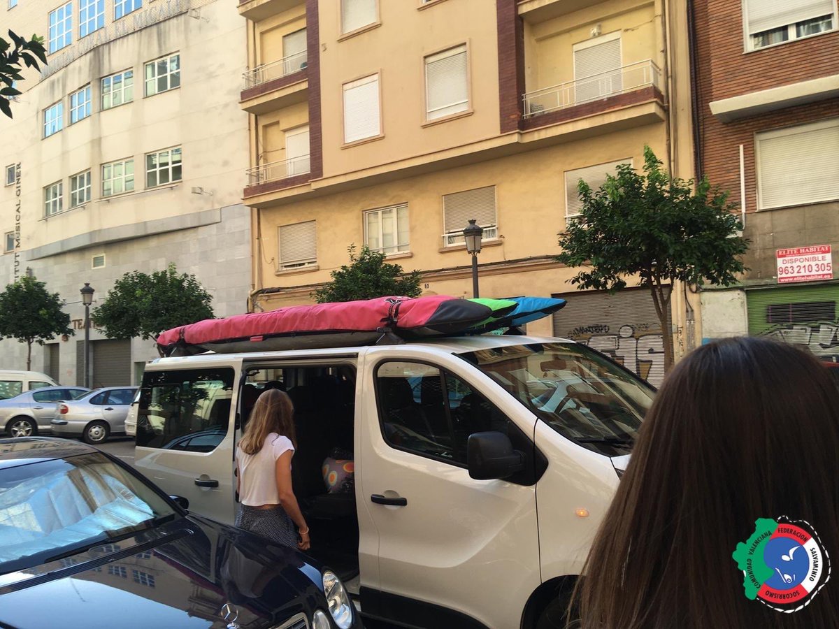 fsscvalenciana's tweet photo. #FSSCV19 💪🏻 Suerte Chic@s 💪🏻
Camino al XXVII Campeonato de España por Comunidades Autónomas de #Salvamento y #Socorrismo. Que se celebre este fin de semana en la Piscina Municipal Carballo Calero y en la Playa de Razo, #Carballo, A #Coruña-La Coruña. https://t.co/zXGvXQkghB