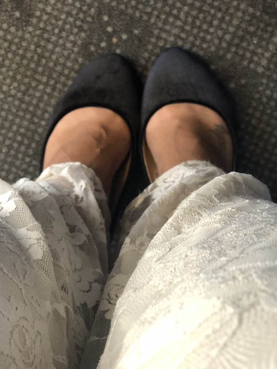 Latoya_Arayah's tweet photo. For those wondering the relevance of a picture of shoes let me explain... https://t.co/g7tDZm6fPs
