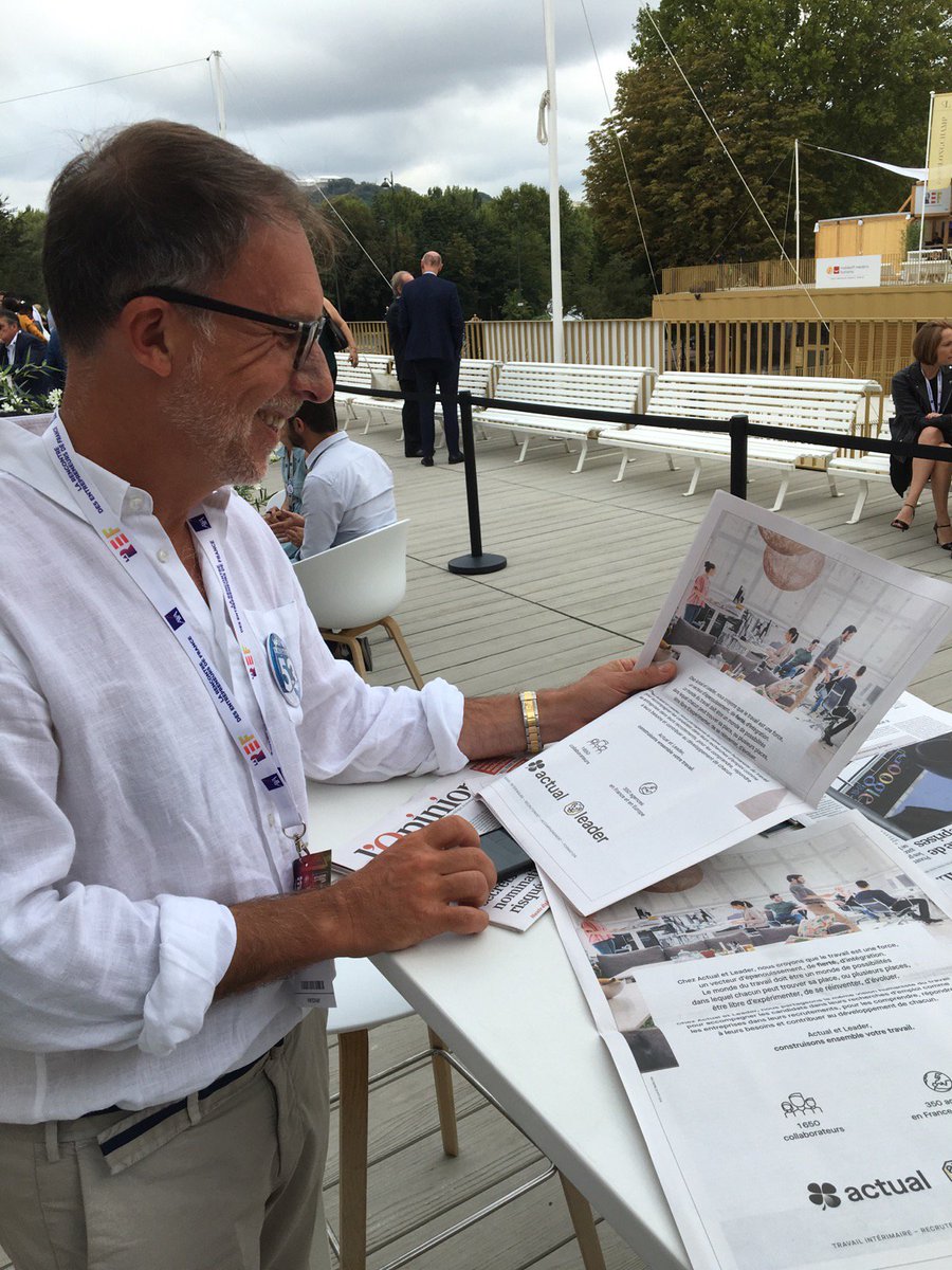 Actualgroupe's tweet photo. #REF2019 à Longchamp @Samueltual découvre la présence du #manifeste d'Actual Leader Group dans le journal @lopinion_fr
#LeTravailEstUneForce 
#ConstruisonsEnsembleVotreTravail #ActualLeadergroup https://t.co/xBpQ4BBPrH