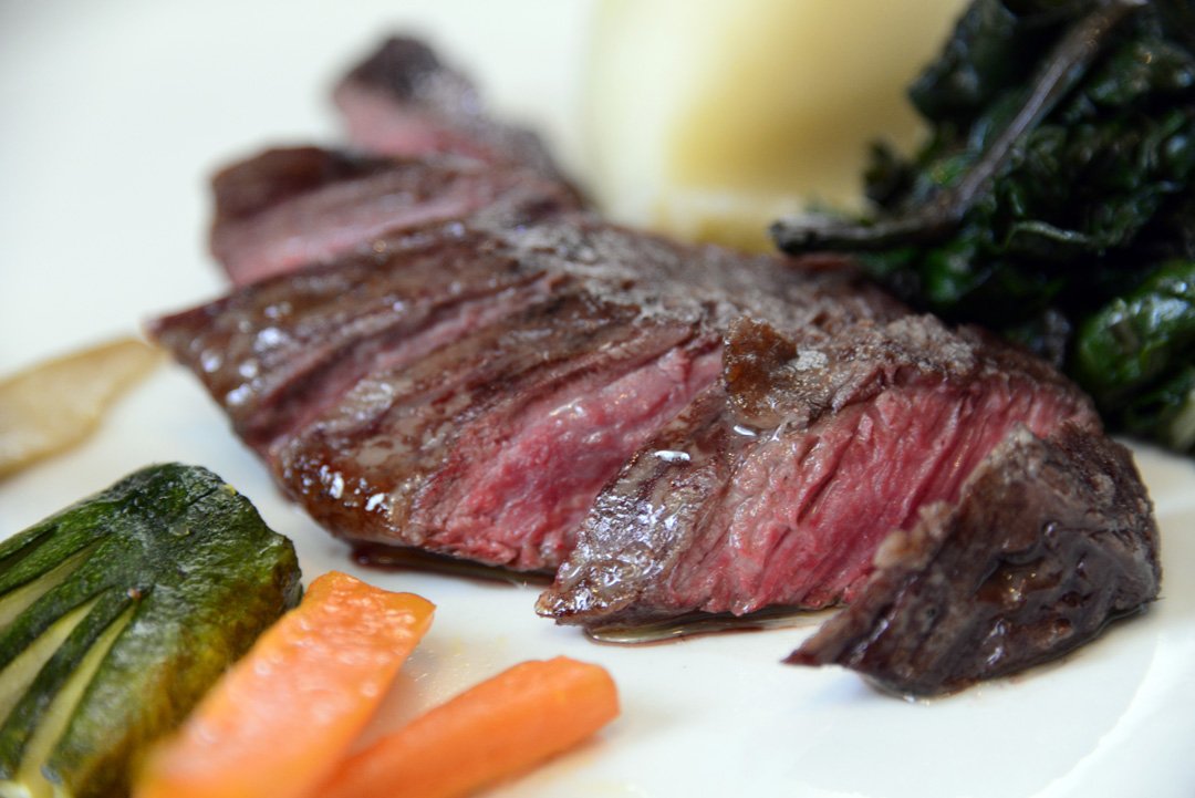 CarneCollection's tweet image. A hanger steak is a cut of beef steak prized for its flavour! Have you tried our gamey and flavourful Lombatella hanger steak yet?