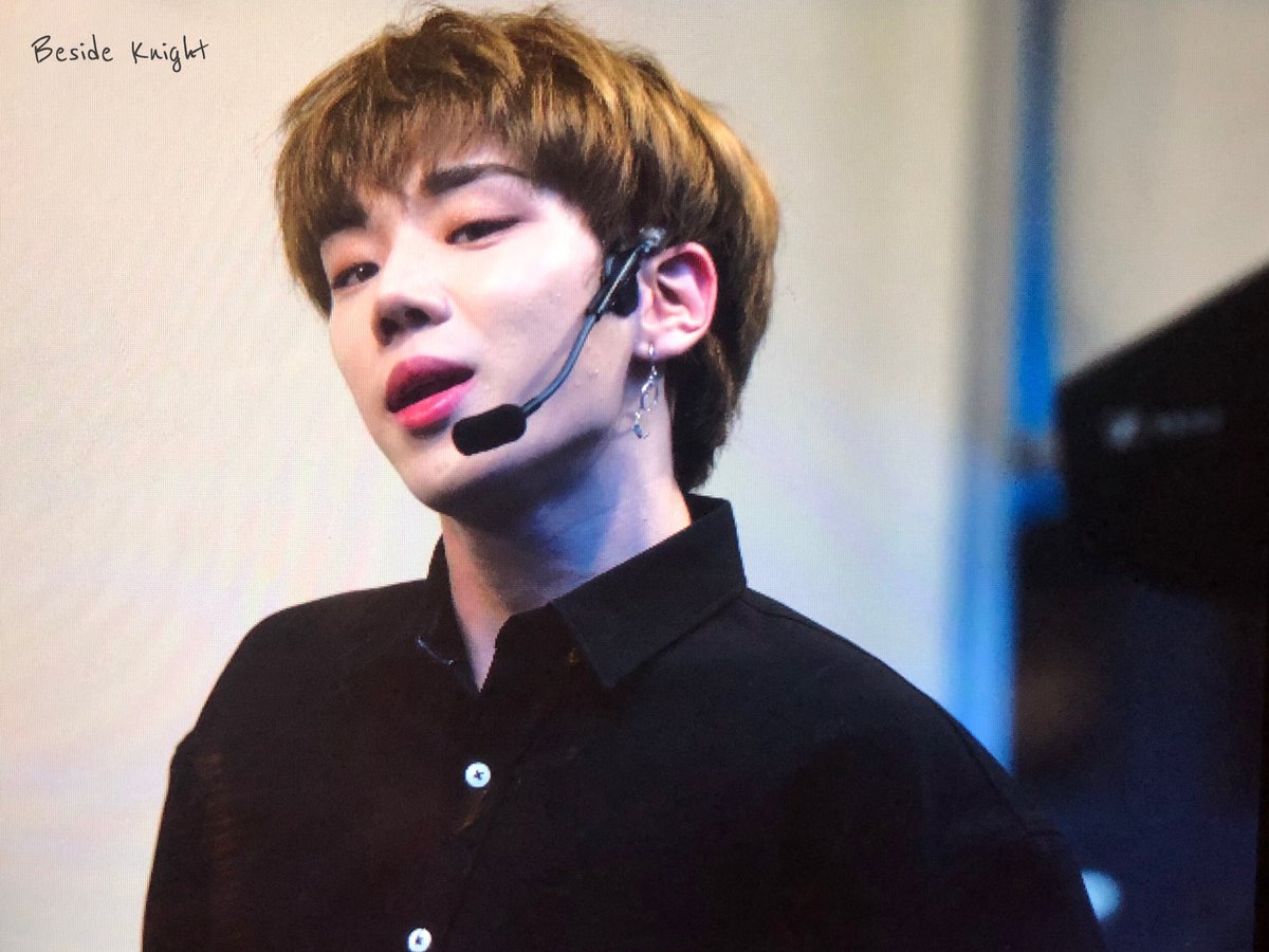 BesideKnight's tweet photo. 190829 릴리스이벤트 오사카 프리뷰 >~<
#에이스  #김병관 #KIMBYEONGKWAN #キムビョングァン  #ACE  #UNDER_COVER #병꽌 #킹병간 @official_ACE7 https://t.co/cMpFPlZU4x