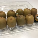 キウイ買ったらキウイ野郎がついてきた!お風呂を漫喫中!!