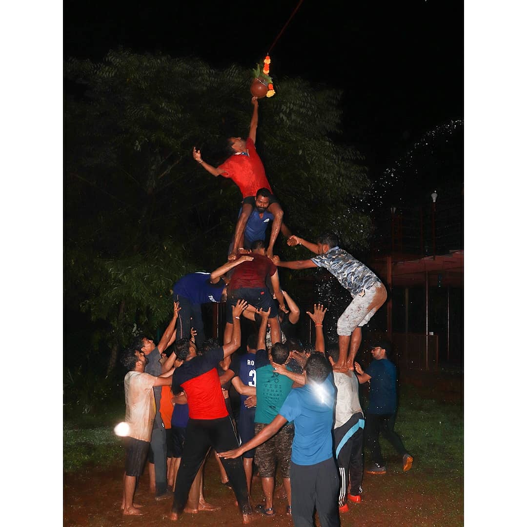bluegreenexotic's tweet photo. Nuvolo Technologies visited @bluegreenexotica last weekend and on occasion on Janmasthami, the team building activity looked quite amazing! Thank you Nuvolo Technologies for wonderful support. 
#waterfall #intothewild #fort #romanticgateway #CelebrateJungle #freshwater https://t.co/xpV2NVZJOr