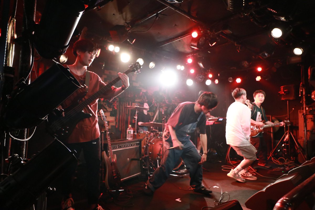 akirakun88's tweet photo. @knave__ @longsleeper2018 @F96367216 @asurasyndrome @gyorai_jet なう。#LONGSLEEPER https://t.co/xhCOPRYnMM