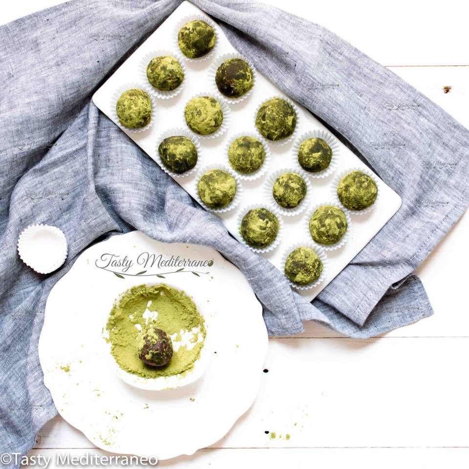 TastyMditrraneo's tweet photo. New #healthy #vegan snack #recipe on #TastyMediterraneo 👉 https://t.co/S56Mk5t3gn 😋#Matcha & #rawcacao #energyballs 💪I used @Iswari_pt products .You can get 10% off at their online store with the code: TASTYMED #rawsnack #vegansnacks #matcharecipes #matchapowder #proteinsnack https://t.co/T1aNoZZJf0